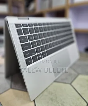New Laptop HP EliteBook 1040 G8 16GB Intel Core i7 SSD 512GB