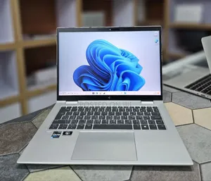 New Laptop HP EliteBook x360 1040 G9 16GB Intel Core i5 SSD 512GB