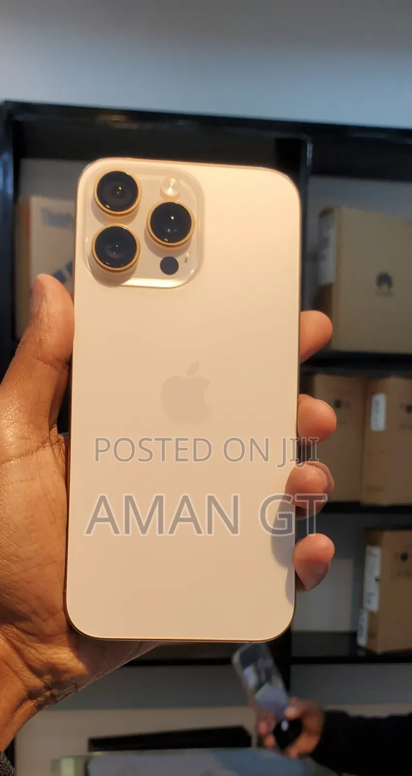 New Apple iPhone 16 Pro Max 256 GB Gold