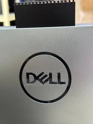 New Desktop Computer Dell Inspiron 24 5000 8GB Intel Core i5 SSD 256GB
