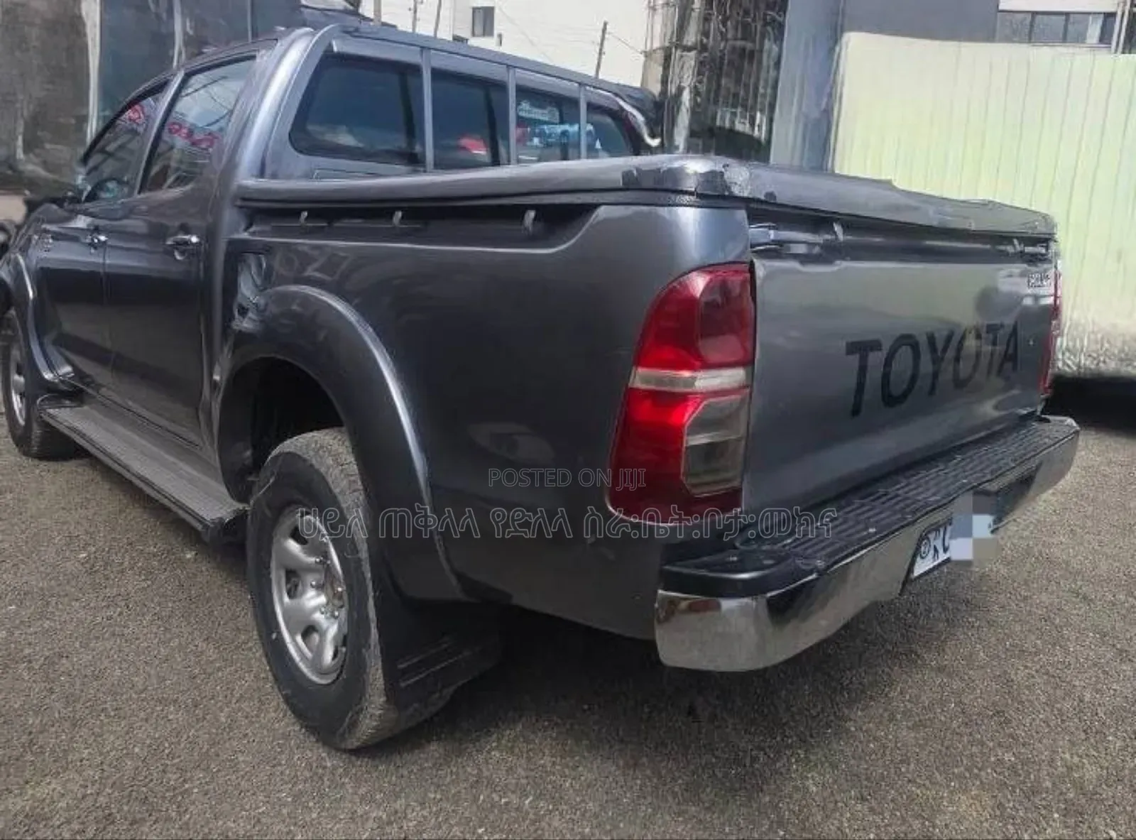 Toyota Hilux 2010 Beige
