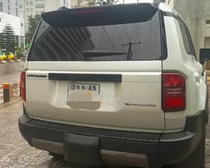 Toyota Land Cruiser Prado 2024 Off white