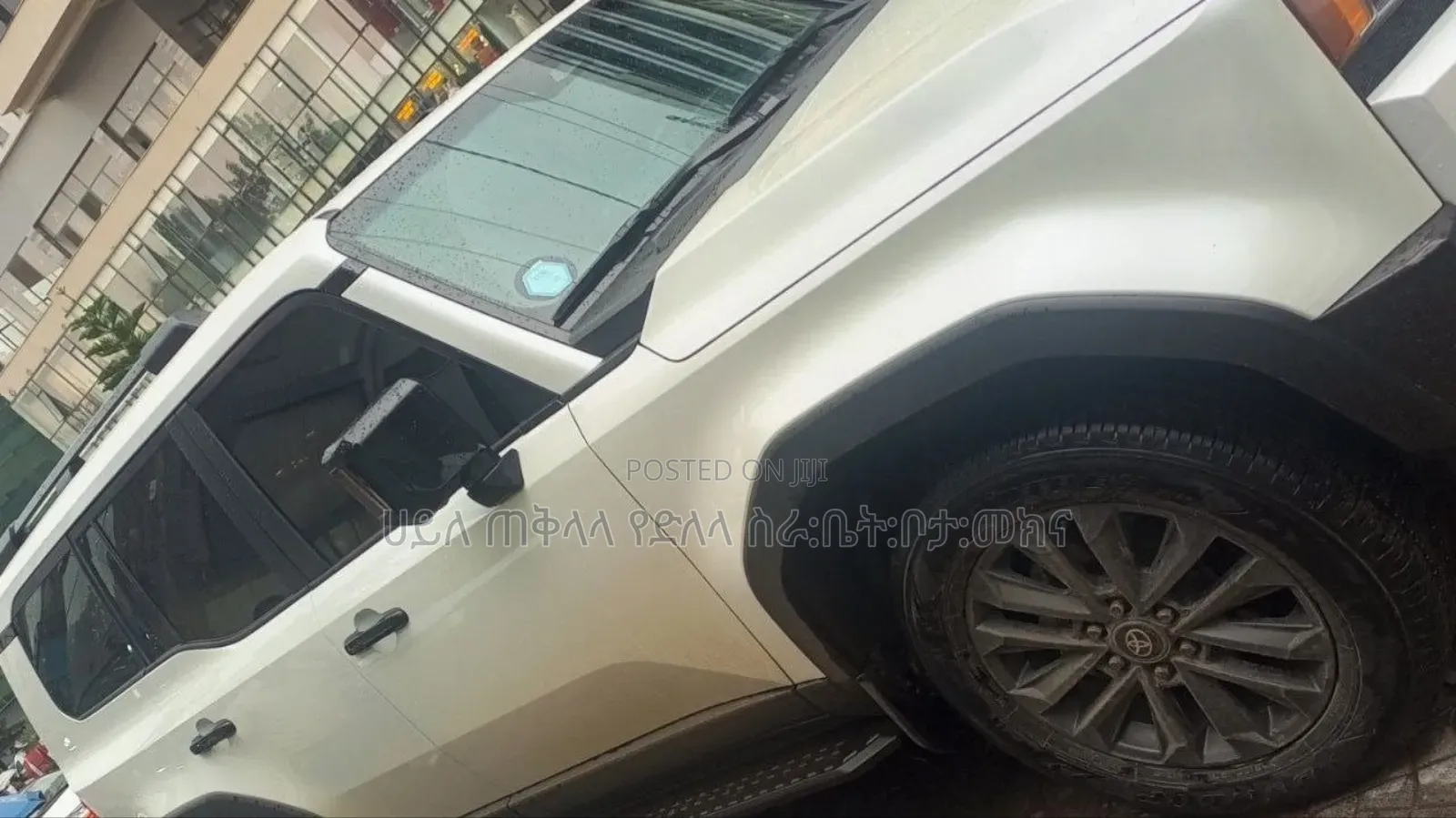 Toyota Land Cruiser Prado 2024 Off white