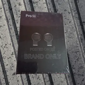 Minimalist Pro 5s Wireless Stereo Sound