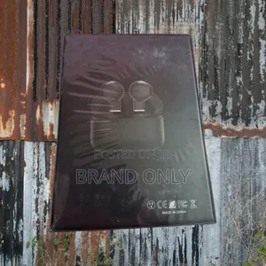 Pro 5s Edition – Deep Bass Black Earbuds