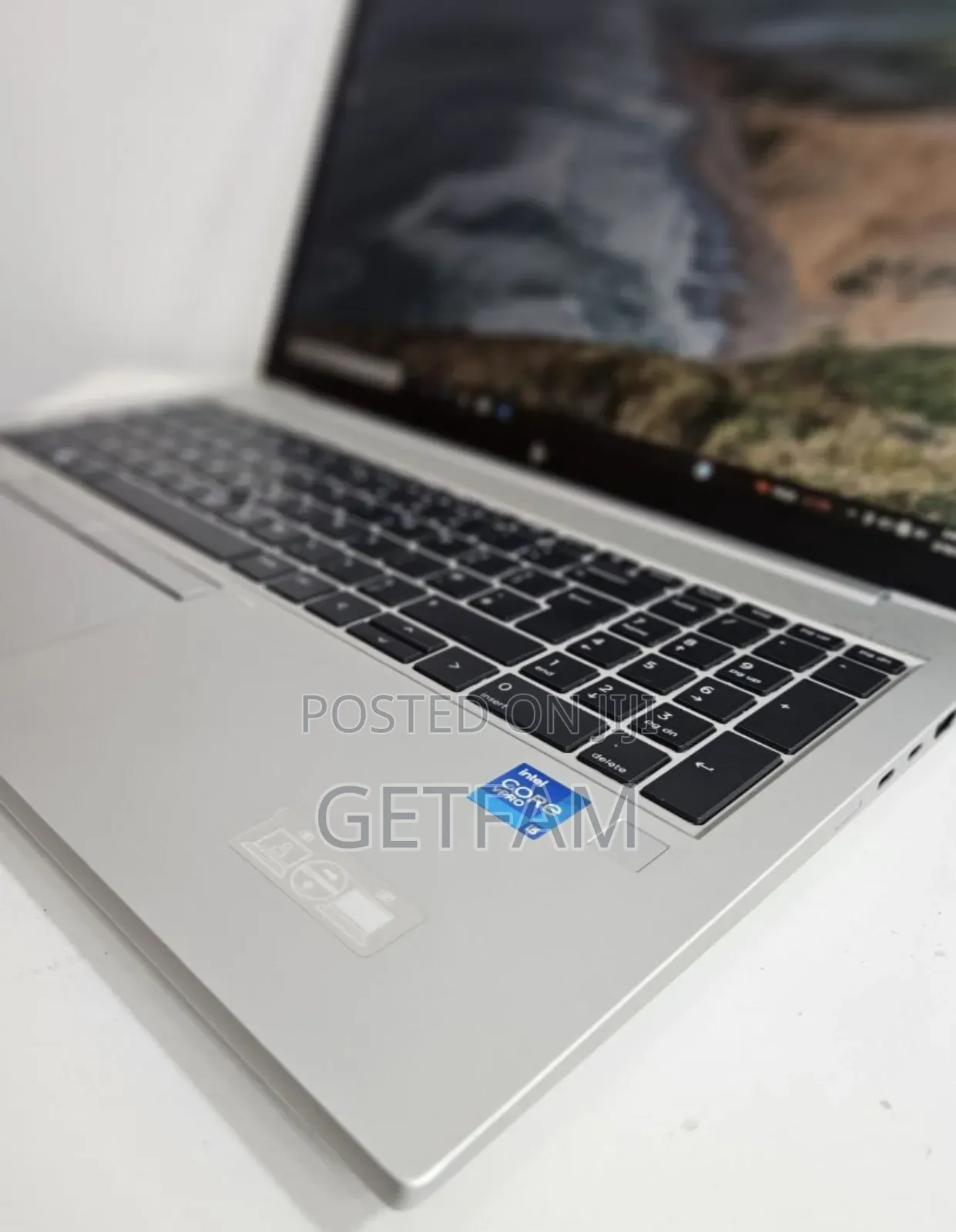 New Laptop HP EliteBook 850 G8 16GB Intel Core i7 SSD 512GB