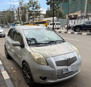 Toyota Yaris 2006 Silver