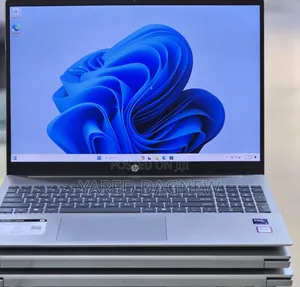 New Laptop HP Pavilion 15 8GB Intel Core Ultra 5 SSD 512GB