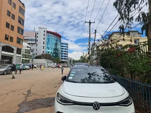 Volkswagen ID.6 2022 White
