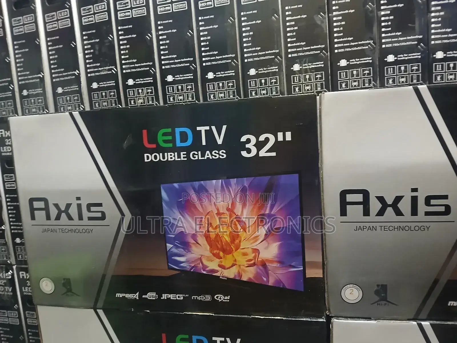 Axis 32" Led Tv, Advertised as Featuring "Japan Technology"