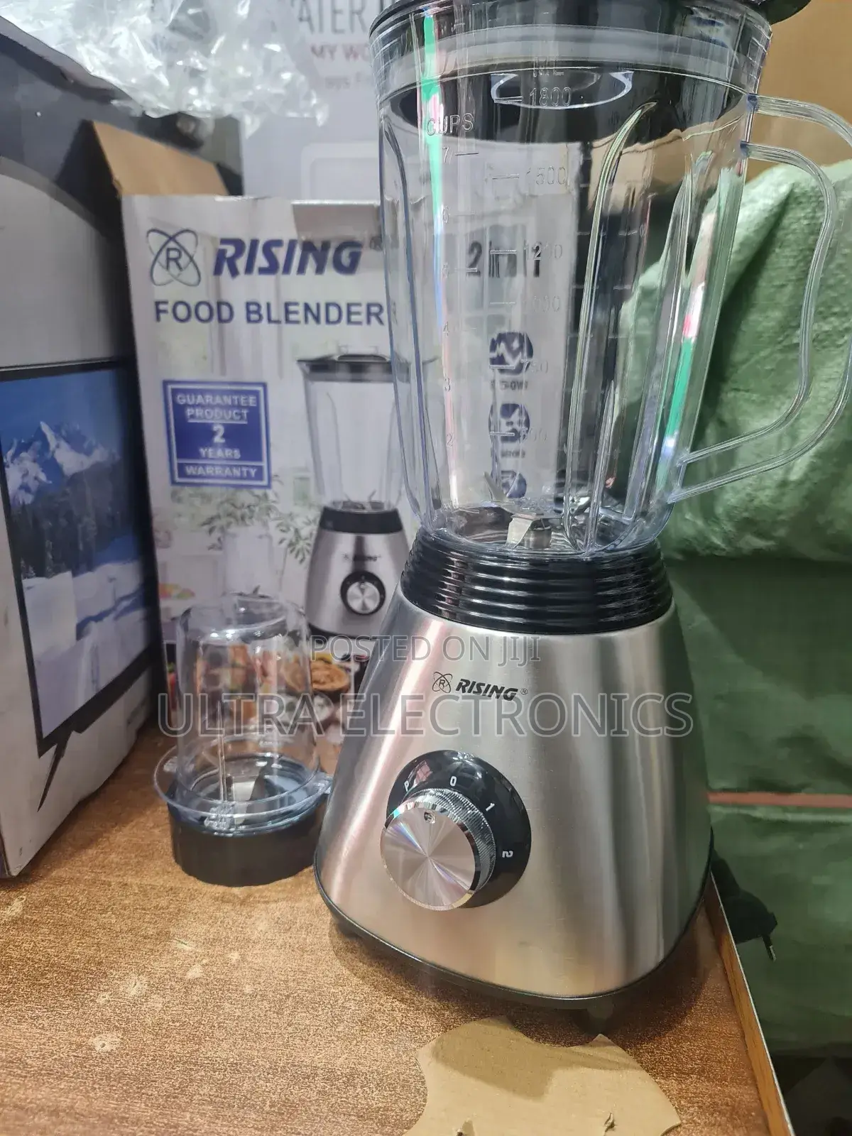 Rising Jucier Is a 2-in-1 Food Blender Designed for Kitchen Use.