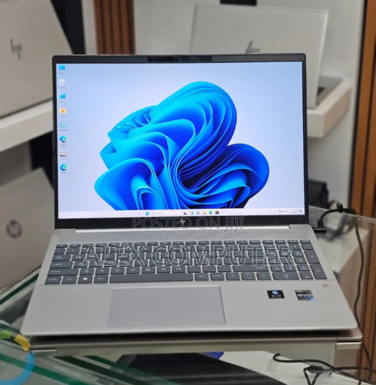 New Laptop HP Pavilion 15 16GB Intel Core i7 SSD 1T
