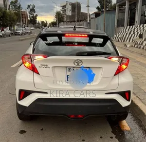 Toyota Corolla Hatchback 2019 White