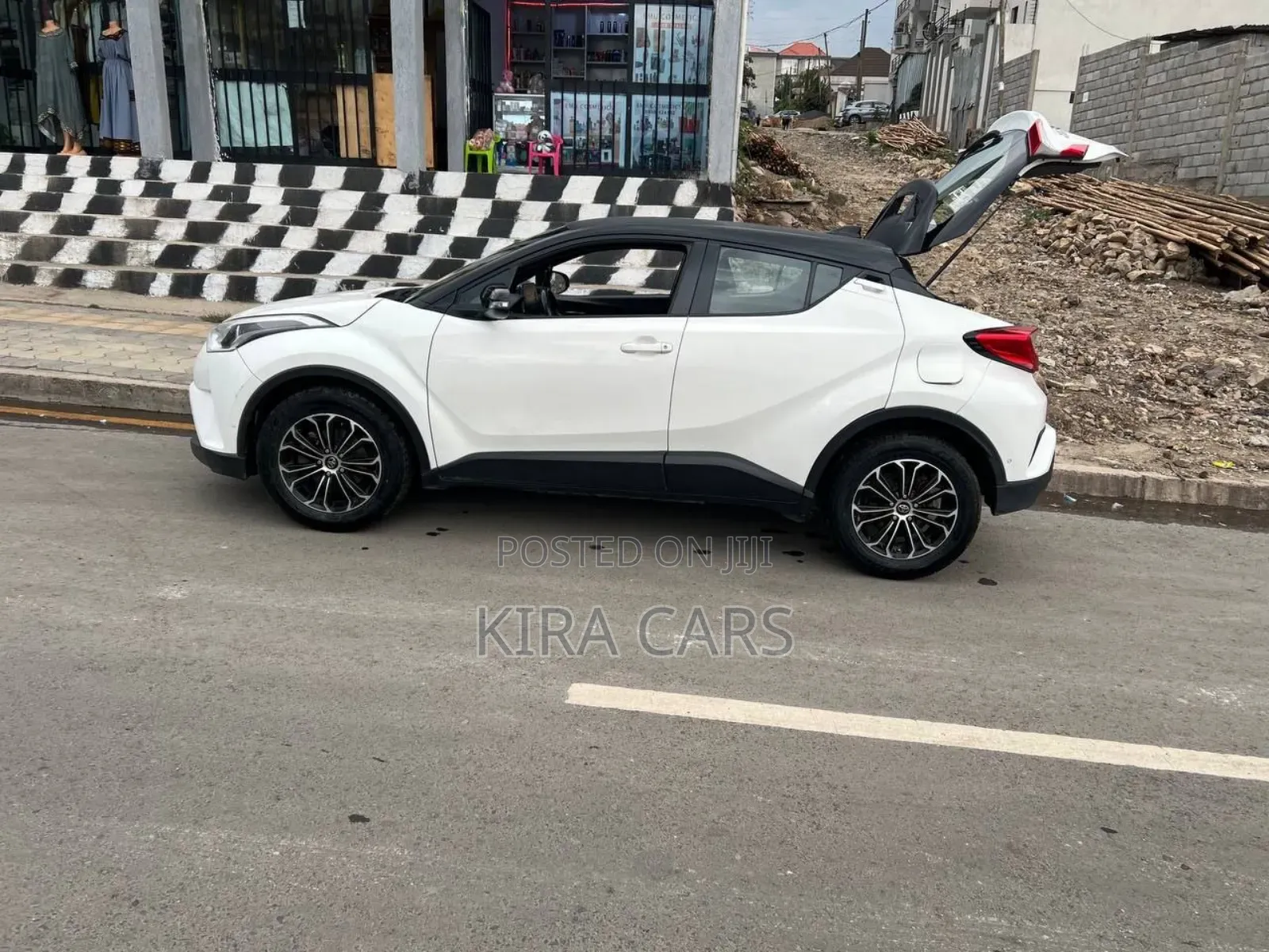 Toyota Corolla Hatchback 2019 White