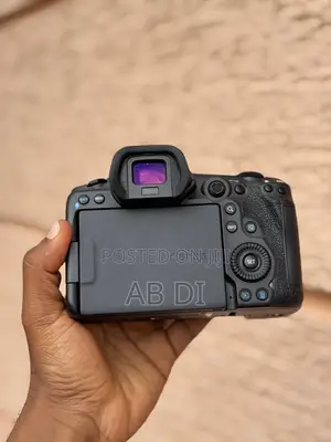 Canon R5 Only Body Brand New With Full Accessories