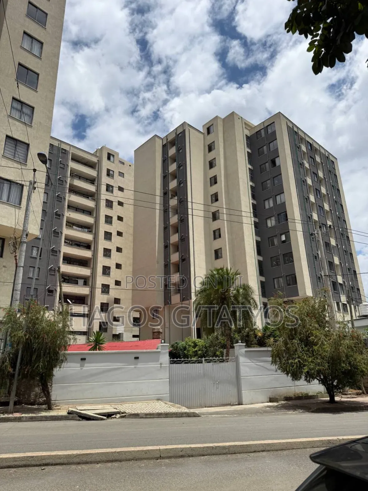 Furnished 3bdrm Apartment in አዲስ አበባ, Bole for sale