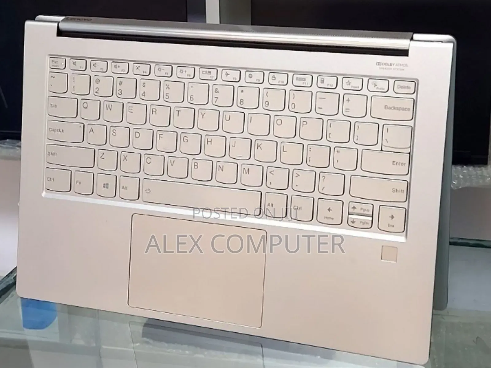 New Laptop Lenovo Yoga 9i 16GB Intel Core i7 SSD 512GB