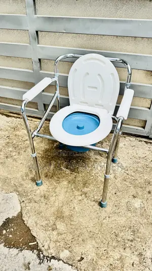 High-quality Foldable Walking Aid - Height-adjustable Anti-slip