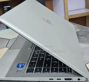 New Laptop HP EliteBook 840 G8 16GB Intel Core i5 SSD 512GB