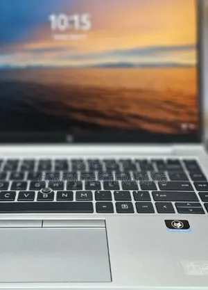 New Laptop HP EliteBook 840 G8 16GB Intel Core i7 SSD 512GB