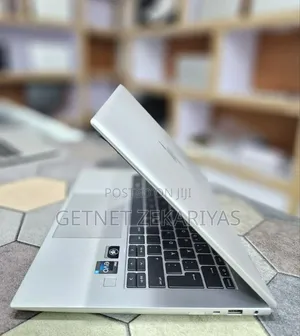 New Laptop HP EliteBook x360 1040 G9 16GB Intel Core i5 SSD 512GB