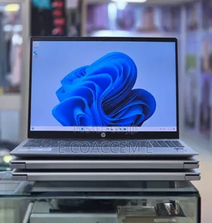 New Laptop HP Pavilion Dv2 8GB Intel Core Ultra 5 SSD 512GB