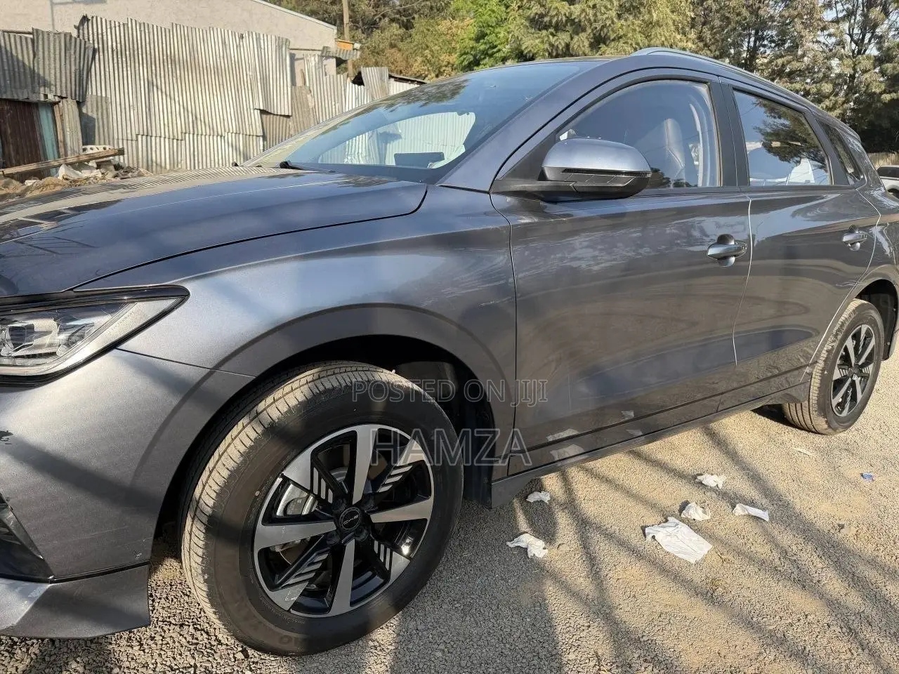 BYD E2 43 kWh 94 hp FWD 2025 Gray