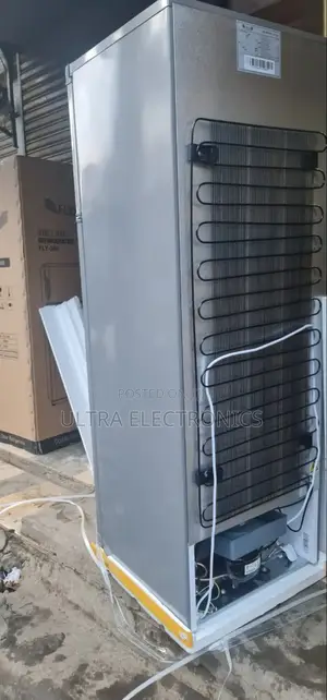 Fly-390 Double Door Top-Freezer Refrigerator.