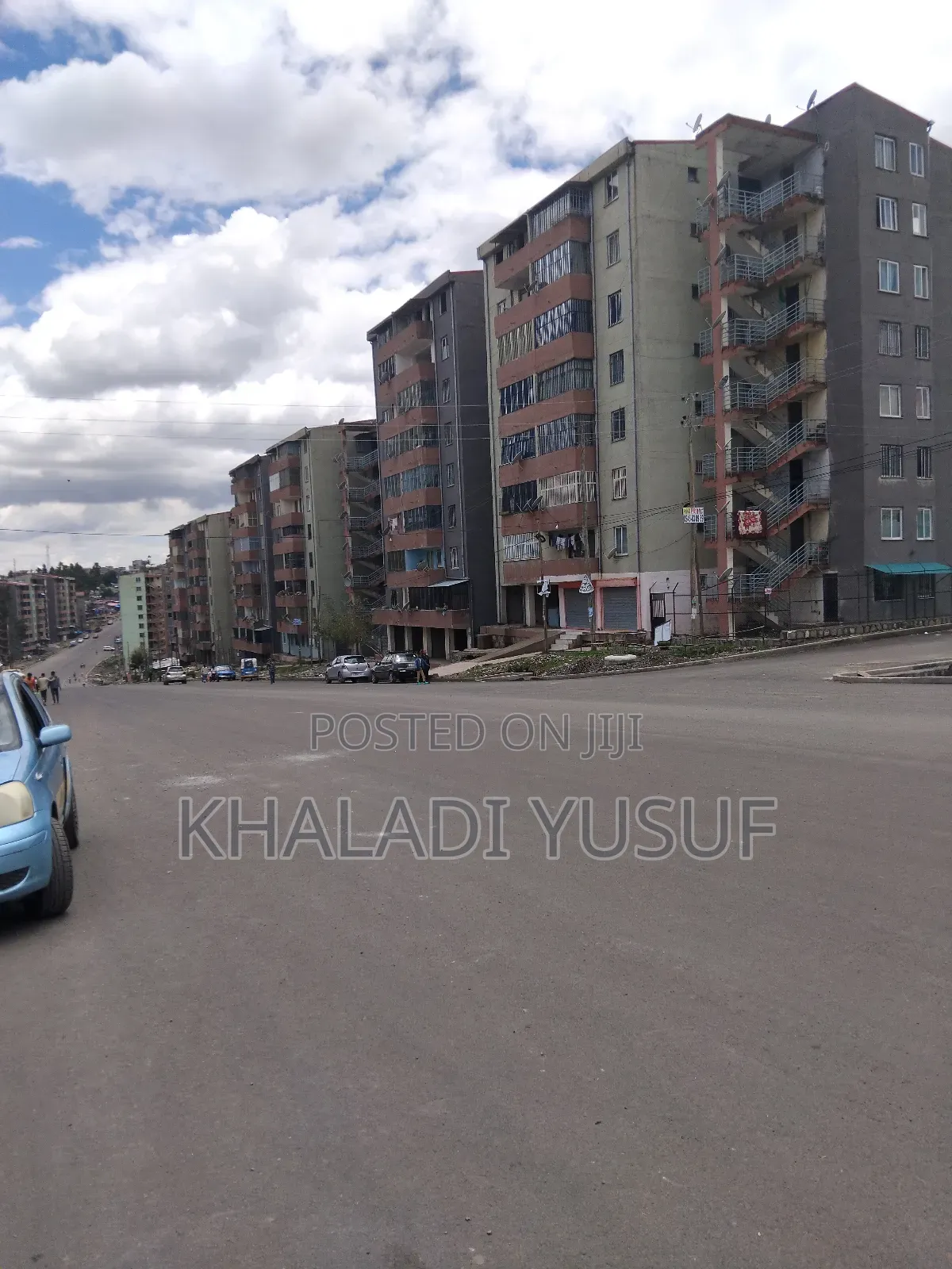 3bdrm Condo in Yeka for sale