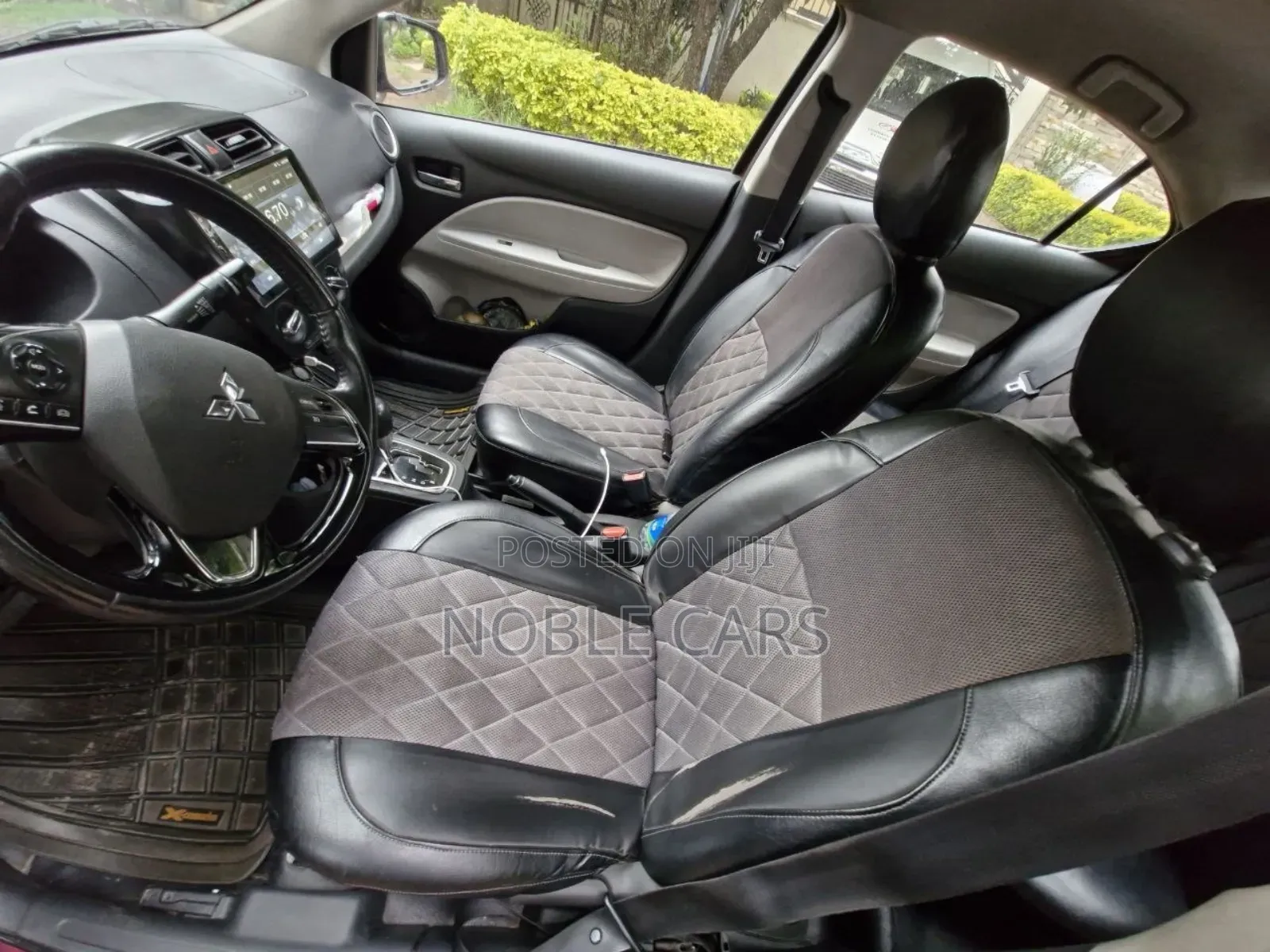 Mitsubishi Attrage 2021 Burgundy