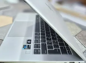 New Laptop HP EliteBook x360 1040 G9 16GB Intel Core i5 SSD 512GB