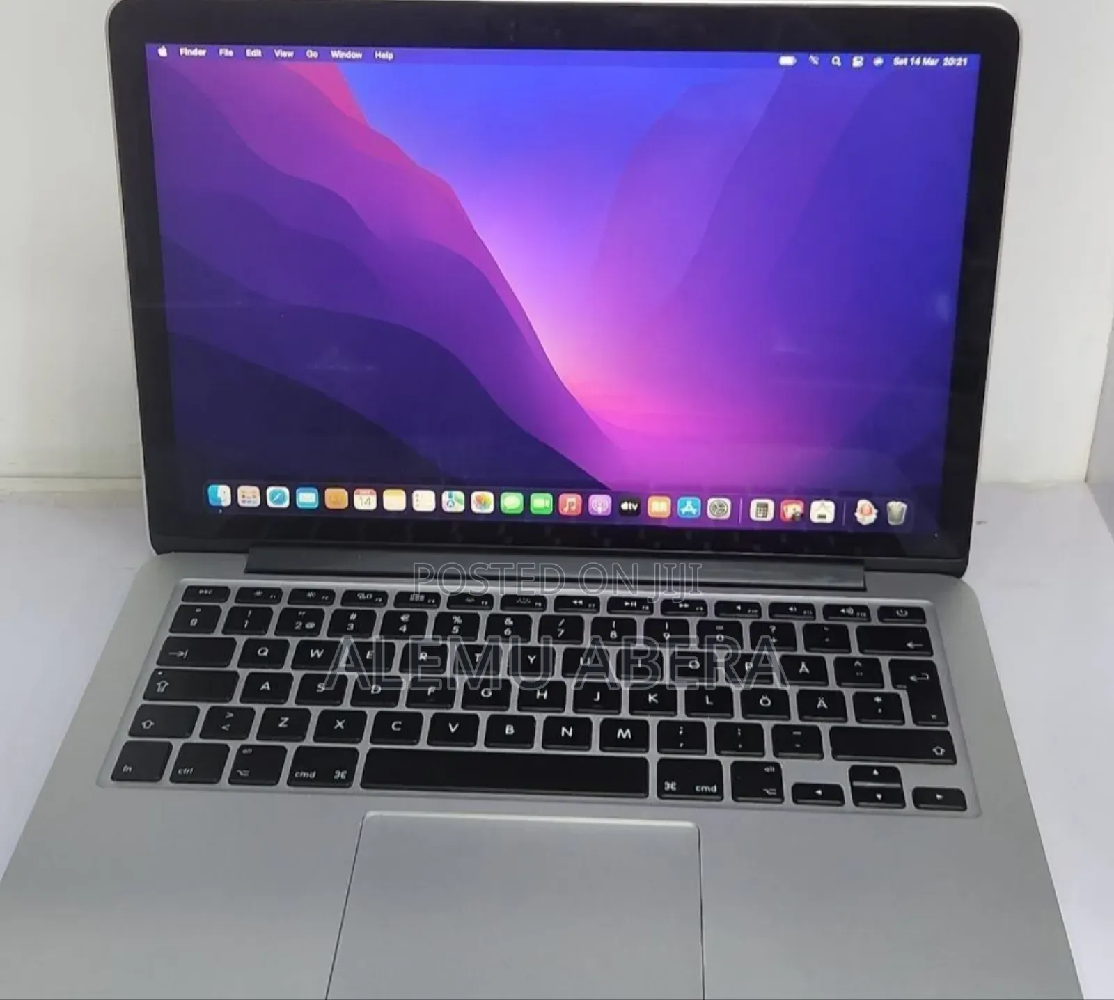 New Laptop Apple MacBook Pro 2015 16GB Intel Core i7 SSD 512GB