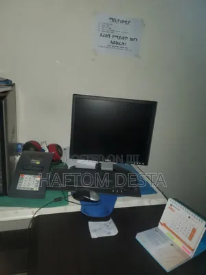 Desktop Computer Dell OptiPlex 780 4GB Intel Core 2 Duo HDD 500GB