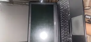 Laptop Dell Vostro 15 3568 8GB Intel Core i5 HDD 1T