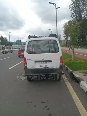 Suzuki Eeco 2025 White
