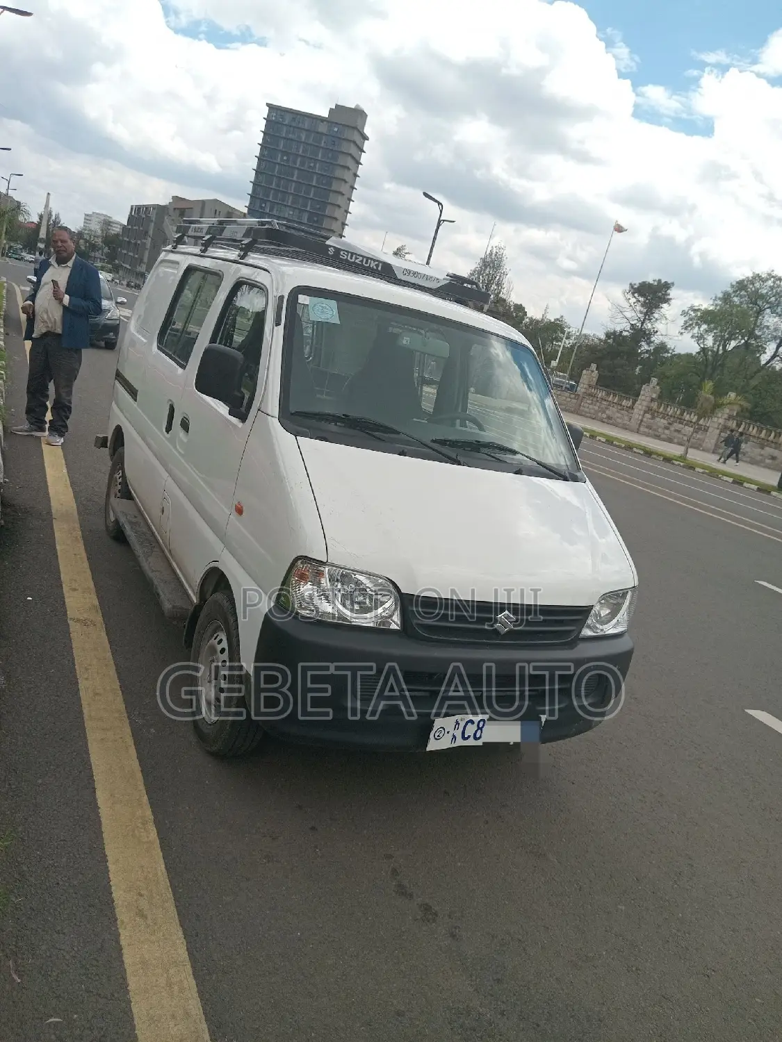Suzuki Eeco 2025 White