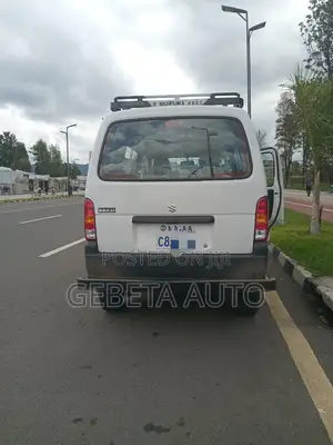 Suzuki Eeco 2025 White