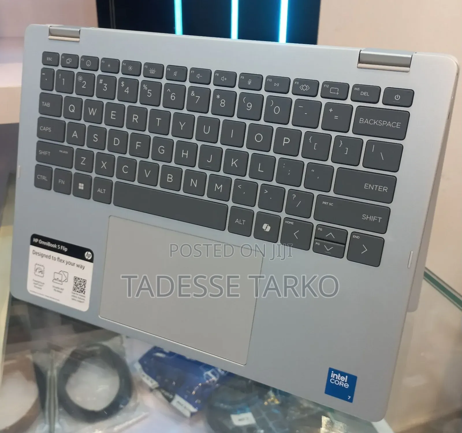 New Laptop HP OmniBook 5 14" 16GB Intel Core 7 SSD 512GB