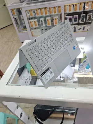 New Laptop HP Pavilion 14 8GB Intel Core i5 SSD 512GB