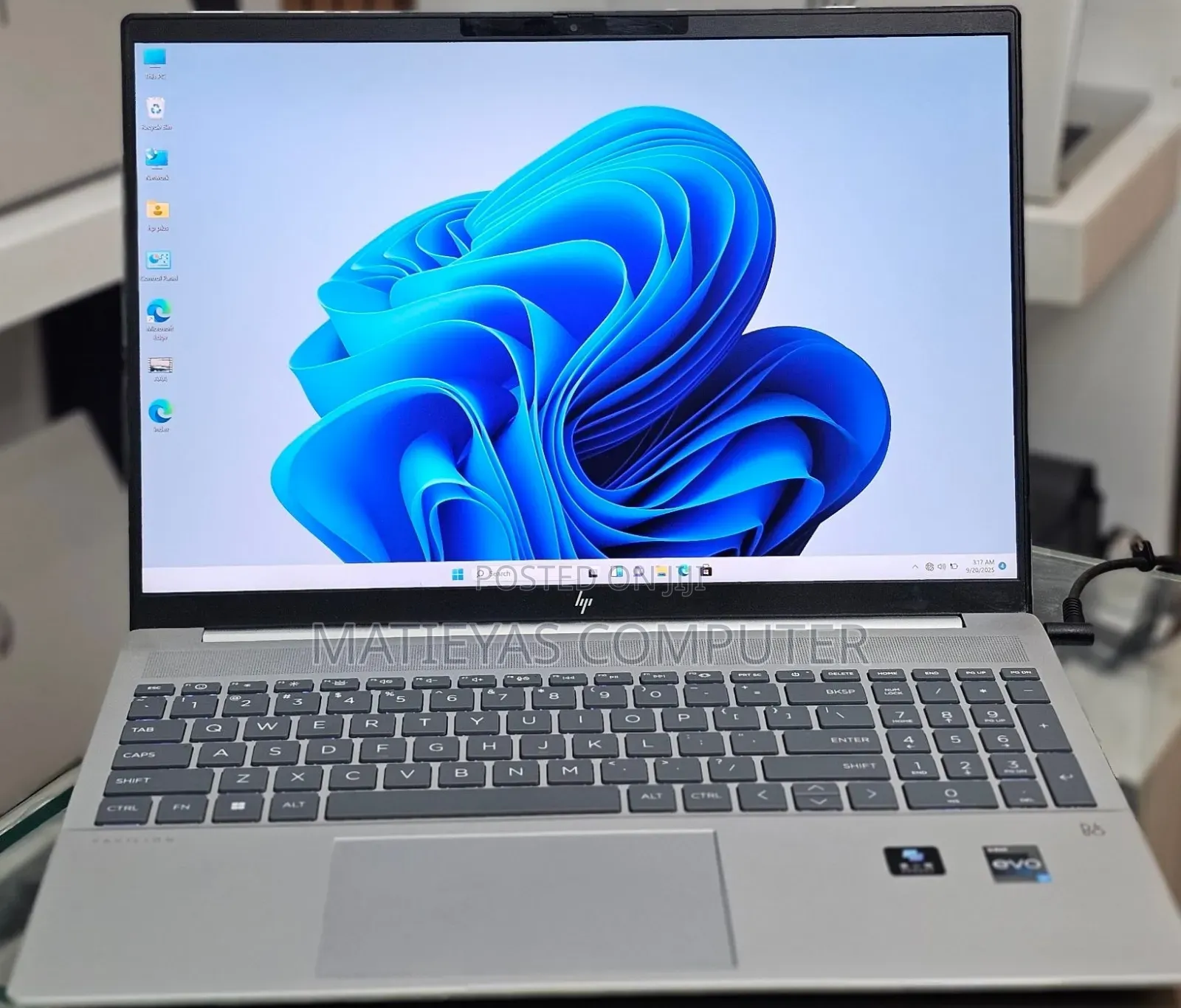 New Laptop HP Pavilion 14 16GB Intel Core i7 SSD 1T