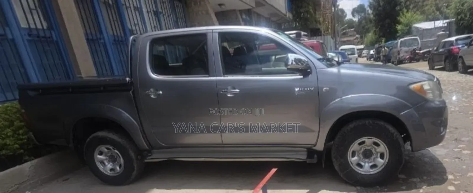 Toyota Hilux 2010 Gray
