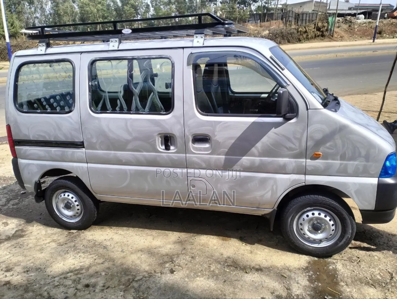 Suzuki Eeco 2025 Silver