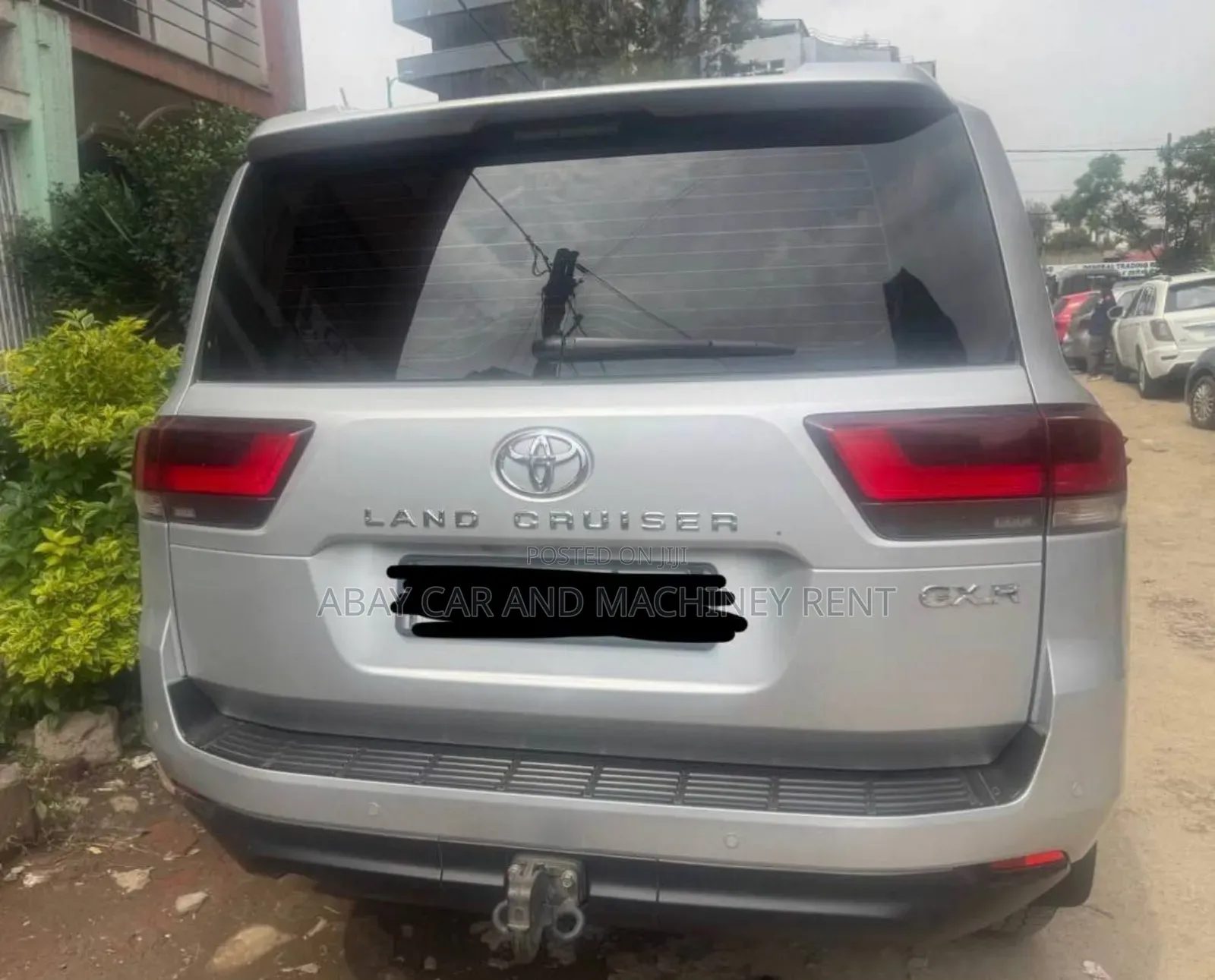 የሚከራይ Landcruiser V8 አለን ይደውሉ