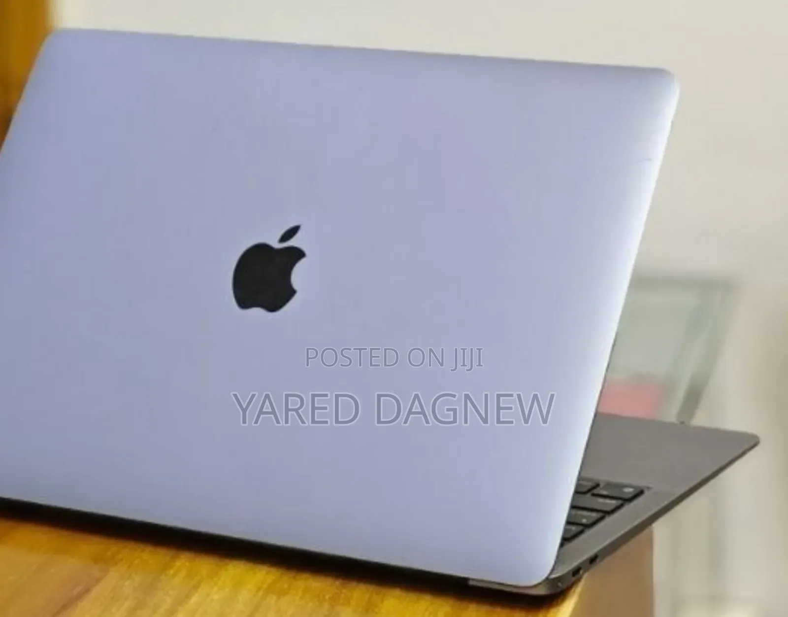 New Laptop Apple MacBook Air 2020 M1 8GB Apple M1 SSD 256GB