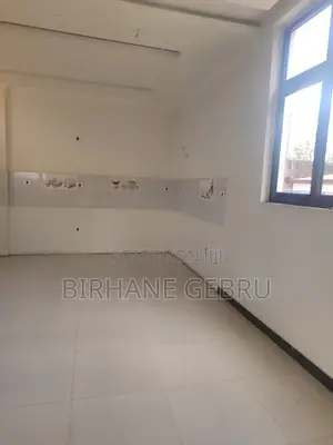 G+2 House Rent for Massge Pension and for Living