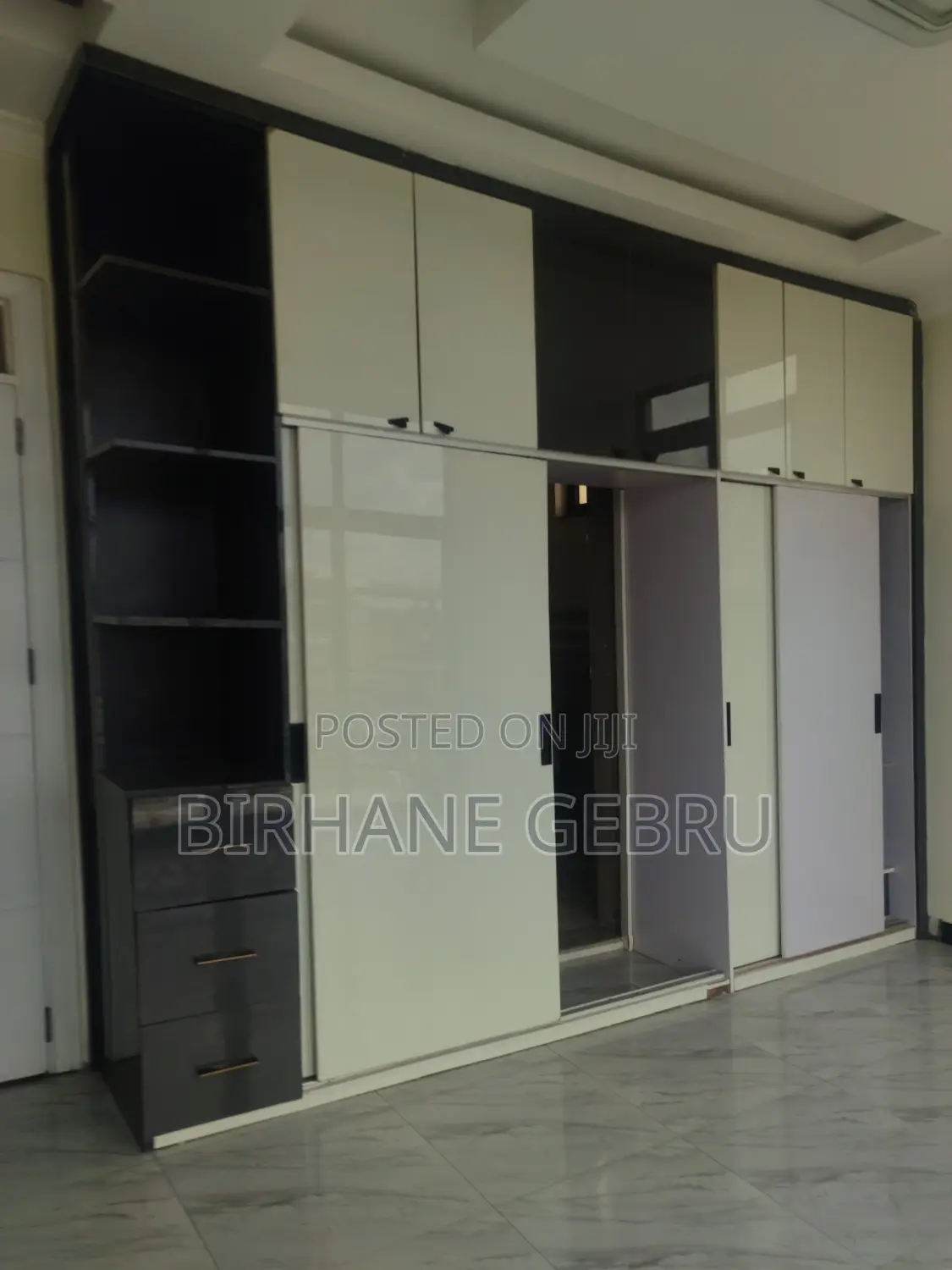 G+2 House Rent for Massge Pension and for Living