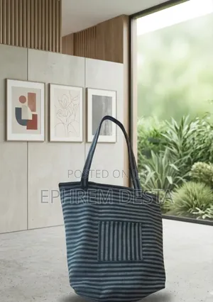 Quality Women's Shoulder Bag