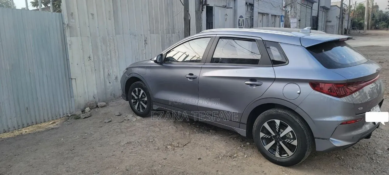 BYD E2 43 kWh 94 hp FWD 2025 Gray