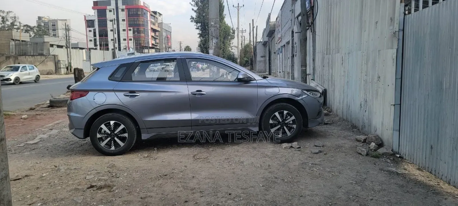 BYD E2 43 kWh 94 hp FWD 2025 Gray