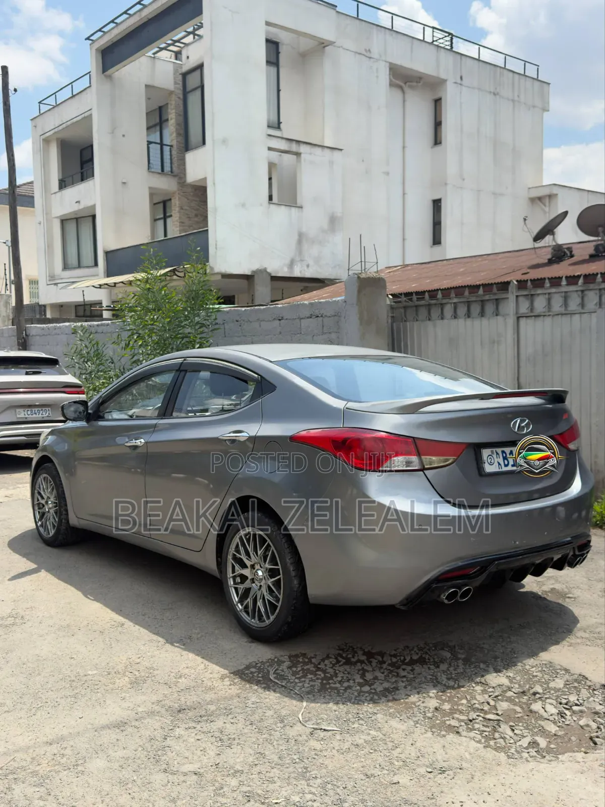 Hyundai Avante 2013 Silver